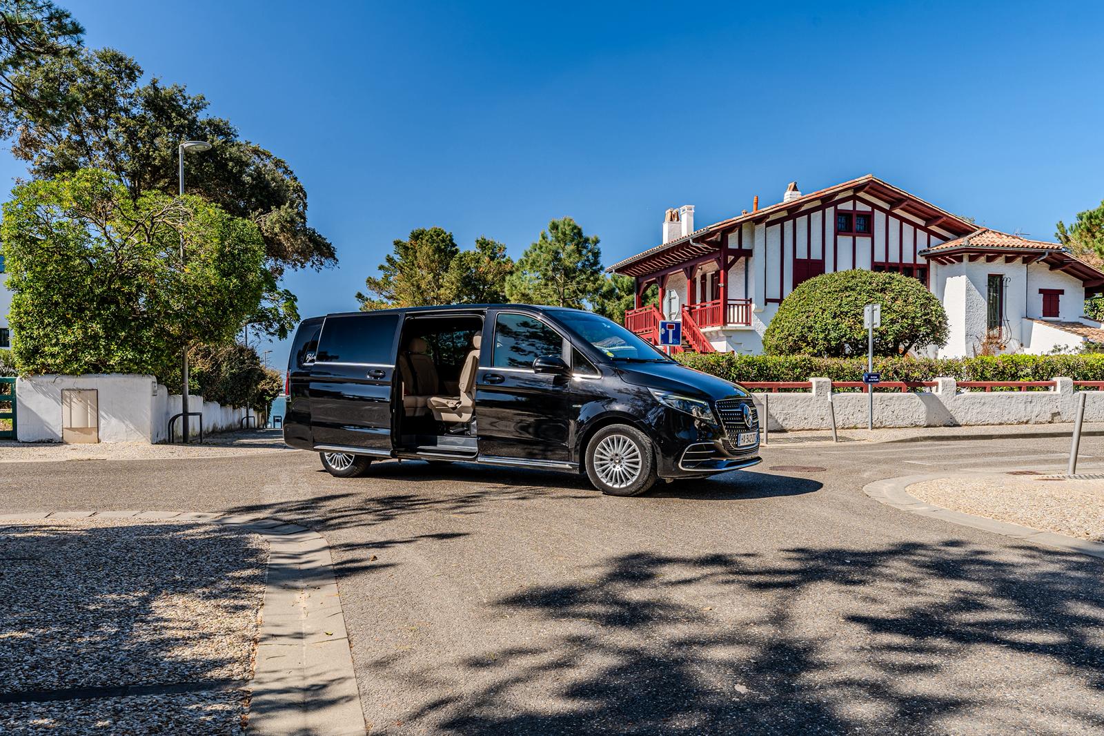 Mercedes Classe V — Le van premium par excellence, véhicule VTC DRIIV'ME sur le Bassin d'Arcachon