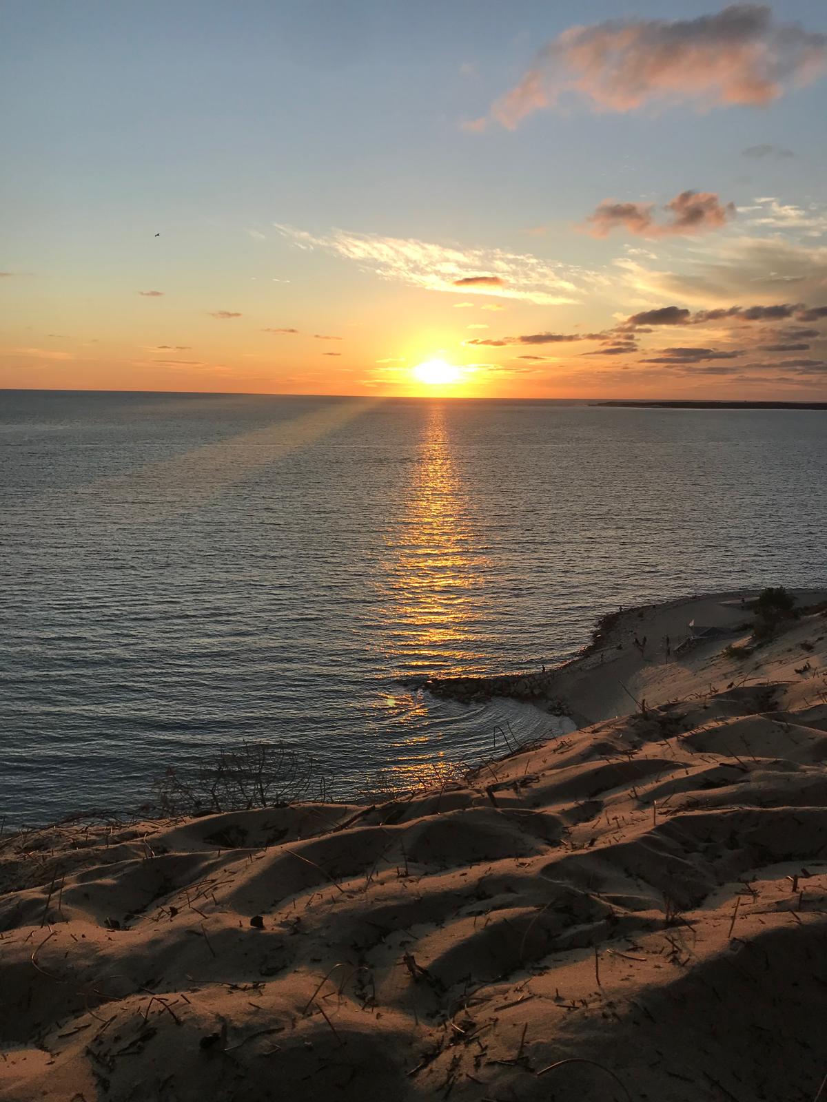 Coucher de soleil sur la Dune du Pilat, Bassin d'Arcachon — zone d'activité DRIIV'ME chauffeur privé VTC